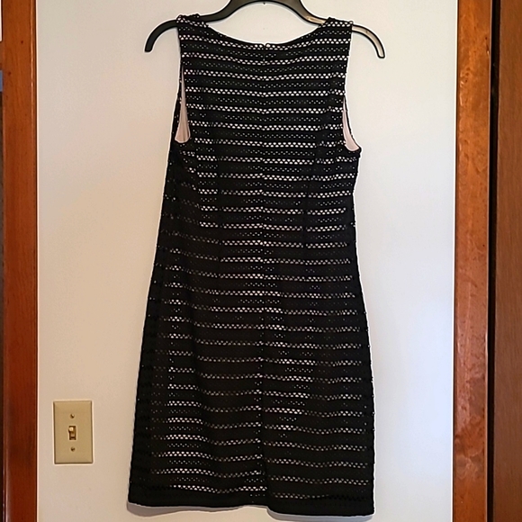 Jennifer Lopez black lace tan lined sleeveless dress Sz 12 - Picture 5 of 7